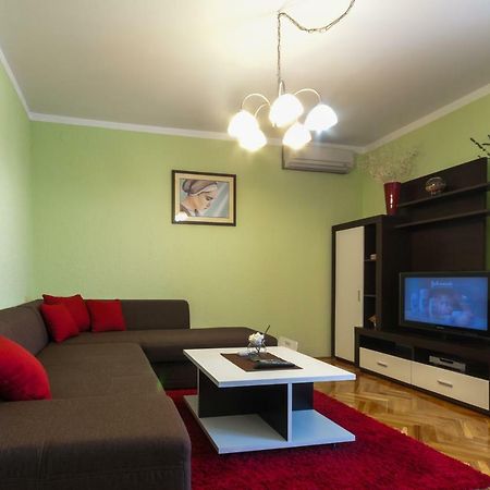 Apartman Sabljak マリ・ロシニュ エクステリア 写真