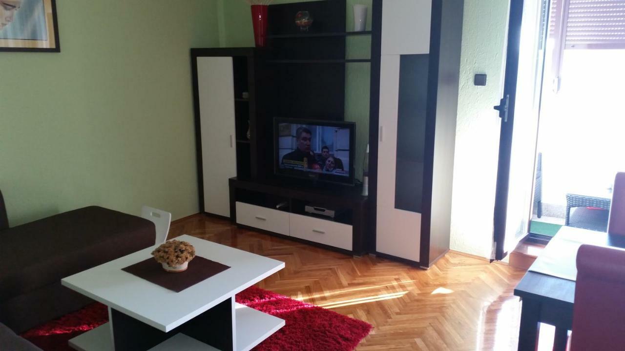 Apartman Sabljak マリ・ロシニュ エクステリア 写真